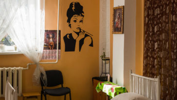 00ExposuresMishaFriedmanslideY8YNfacebookJumbo