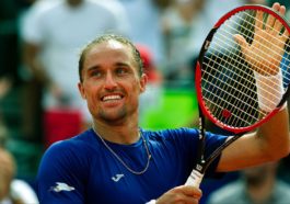 271 tennis dolgopolov gets into third round of austral 270391