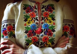 Embroidered Hollywood: Hayden Panettiere, Nicole Kidman, Katie Holmes and others wear their vashyvanky 4 374 embroidered hollywood hayden panettiere nicole kid vysh11