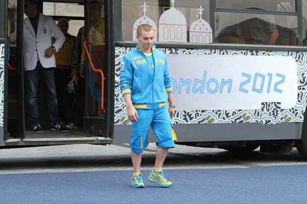 Olympic Team Of Ukraine Uniform 7408