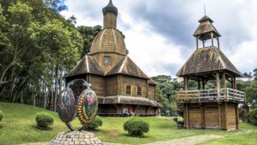 bigstockcuritibabrazildecember2369068391024x683