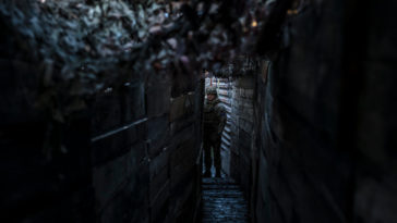 merlin19872000068b7a444f48b4d74945e590d25c5b8f0facebookJumbo