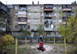 Life inside a Kiev Khrushchyovka: Soviet architecture in Ukraine 10 2840 life inside a kiev khrushchyovka soviet architectu 5d4182a897f846a8b3260678253c5911 18