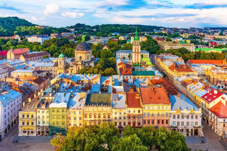 3250 go west to lviv visitor to ukraine 2 dbllhpdg5ai6tjuyfkhybde47m