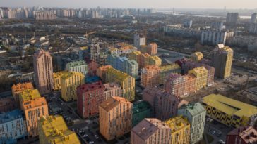 3351 soviet housing was famously drab this ukraine comp qmnumnbcpje65jbnsrtomuhnou