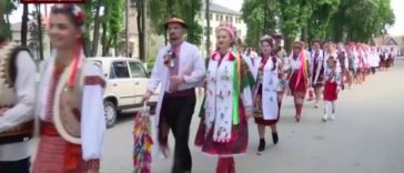 3447 traditional western ukrainian wedding season begin wedding e1559147184639