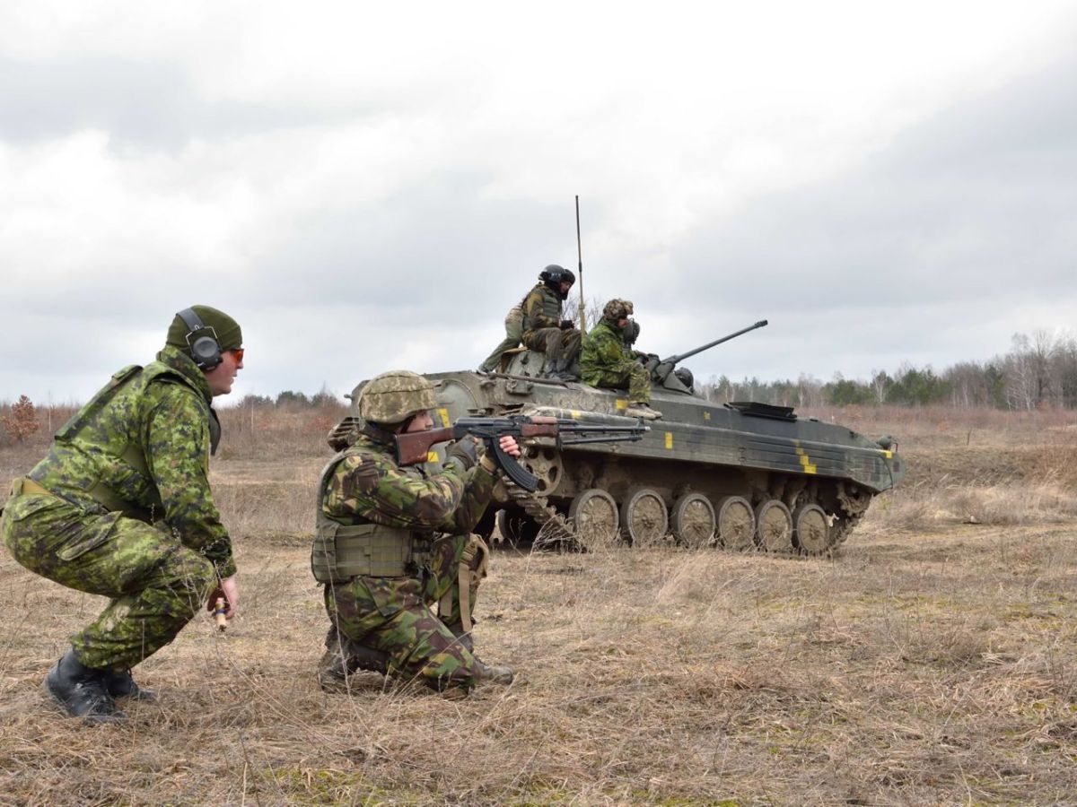 Almost 5,000 Ukrainian soldiers trained by Canada so far | UkieDaily.com