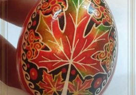 20 Amazing Pysanka Designs 12 ce5c45fb36cbe7711a7aa086d83a0b0e